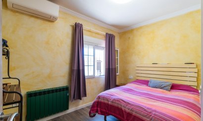 Resale - Villa - Torrevieja - Torreta florida