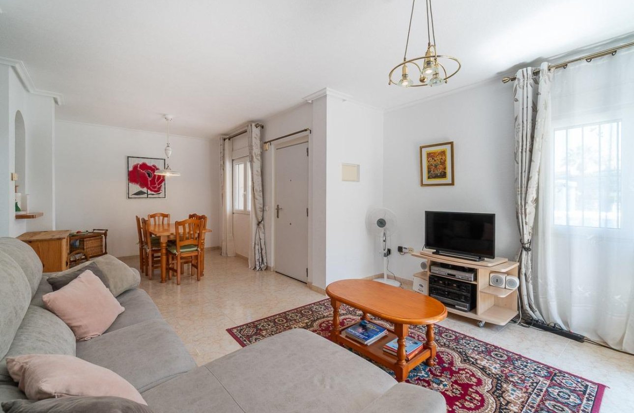 Resale - Villa - Orihuela Costa - Playa Flamenca