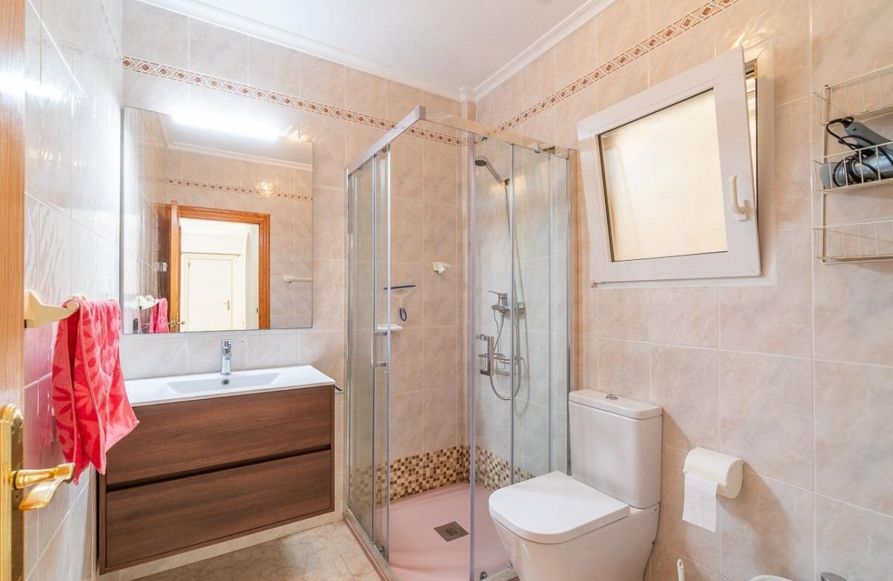Resale - Villa - Orihuela Costa - Playa Flamenca