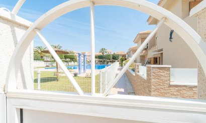 Resale - Villa - Orihuela Costa - Playa Flamenca
