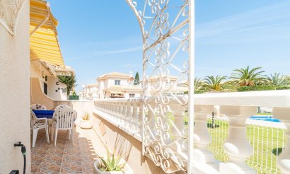 Resale - Villa - Orihuela Costa - Playa Flamenca