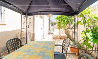 Resale - Villa - Orihuela Costa - Playa Flamenca