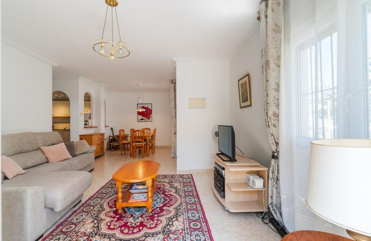 Resale - Villa - Orihuela Costa - Playa Flamenca