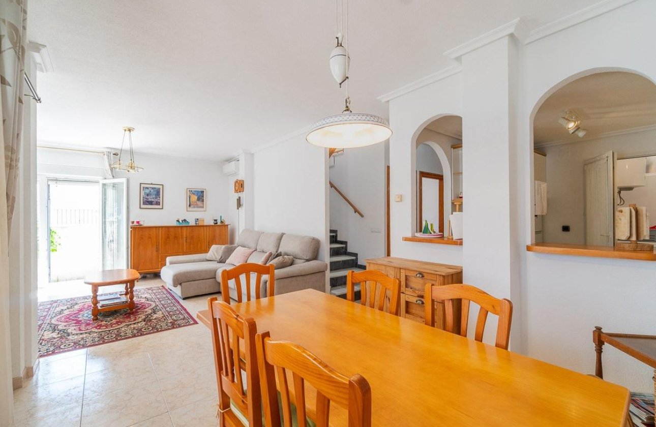 Resale - Villa - Orihuela Costa - Playa Flamenca