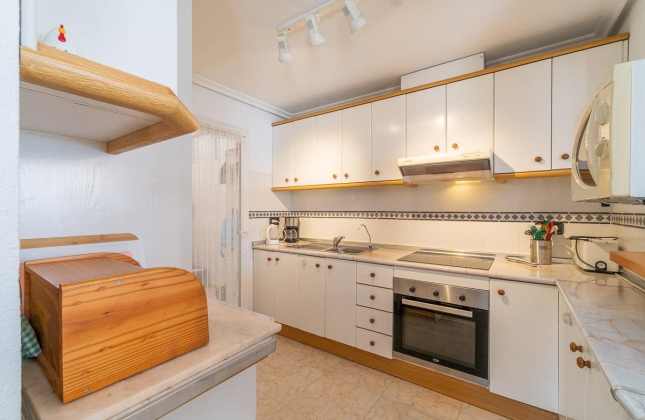 Resale - Villa - Orihuela Costa - Playa Flamenca