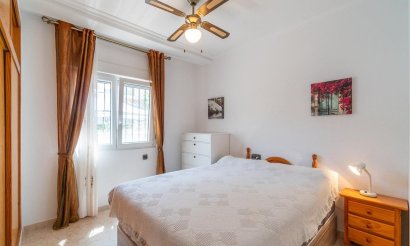 Resale - Villa - Orihuela Costa - Playa Flamenca
