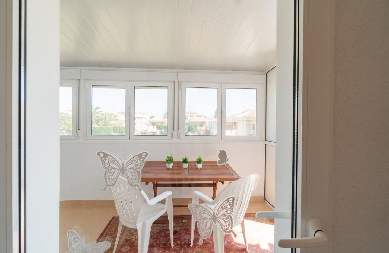Resale - Villa - Orihuela Costa - Playa Flamenca
