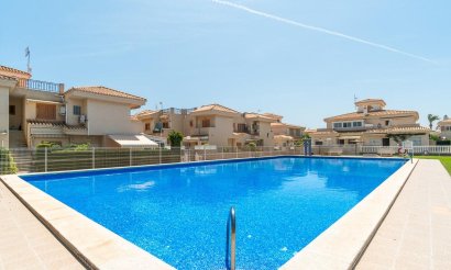 Resale - Villa - Orihuela Costa - Playa Flamenca
