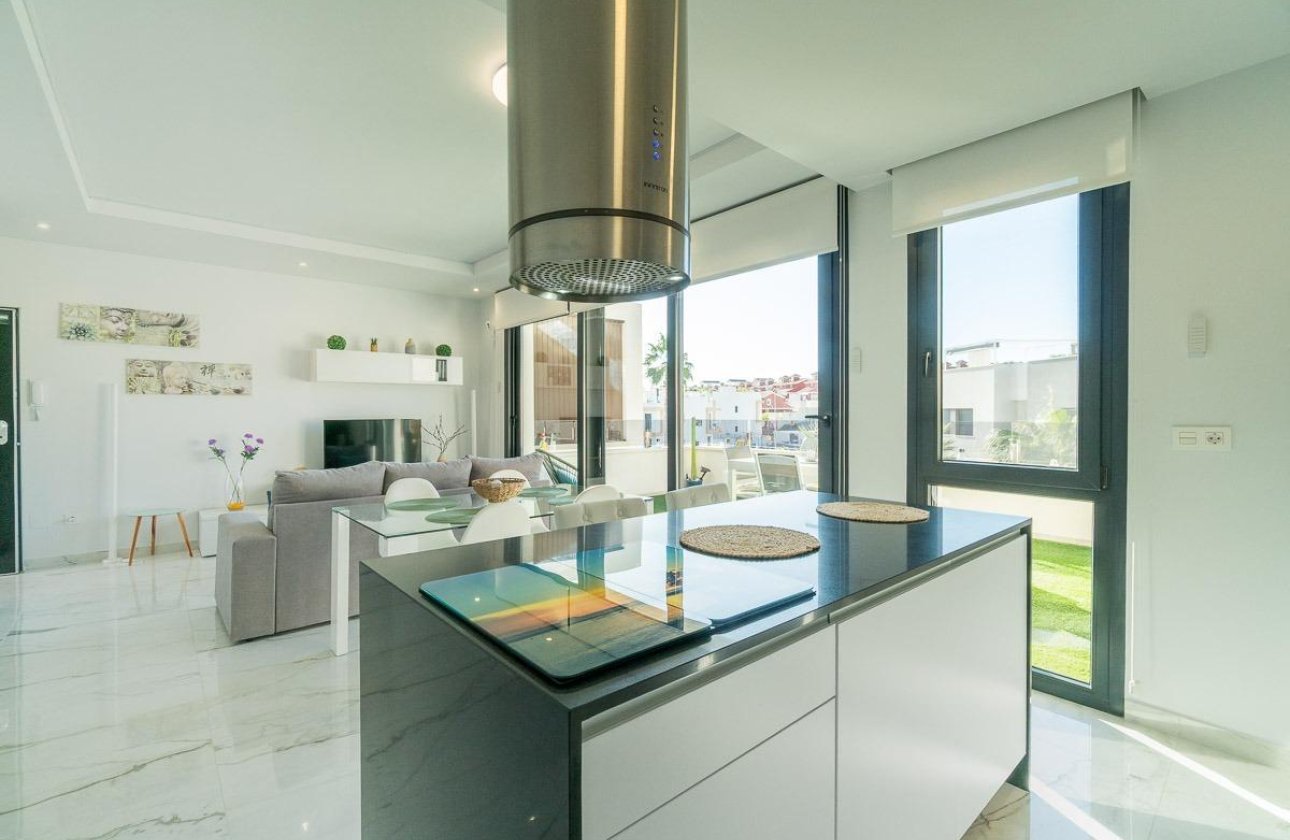 Resale - Townhouse - Orihuela Costa - Villamartin
