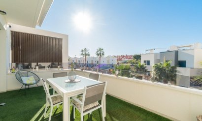 Resale - Townhouse - Orihuela Costa - Villamartin