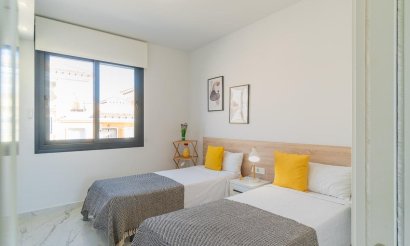 Resale - Townhouse - Orihuela Costa - Villamartin