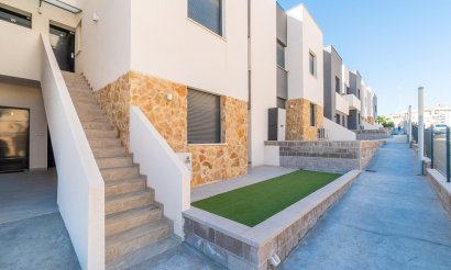 Resale - Townhouse - Orihuela Costa - Villamartin