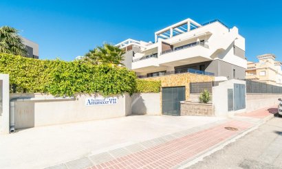 Resale - Townhouse - Orihuela Costa - Villamartin