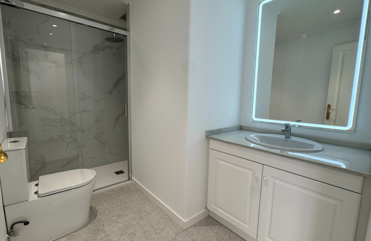 Reventa - Apartamento / piso - Orihuela Costa - Lomas de Campoamor