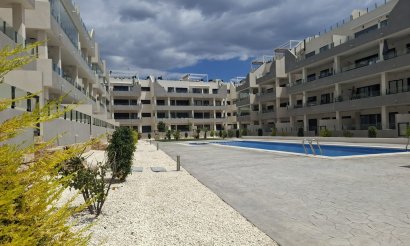 Resale - Apartment / flat - Orihuela Costa - Los Dolses