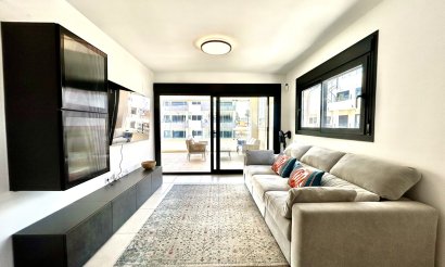 Resale - Apartment / flat - Orihuela Costa - Los Dolses