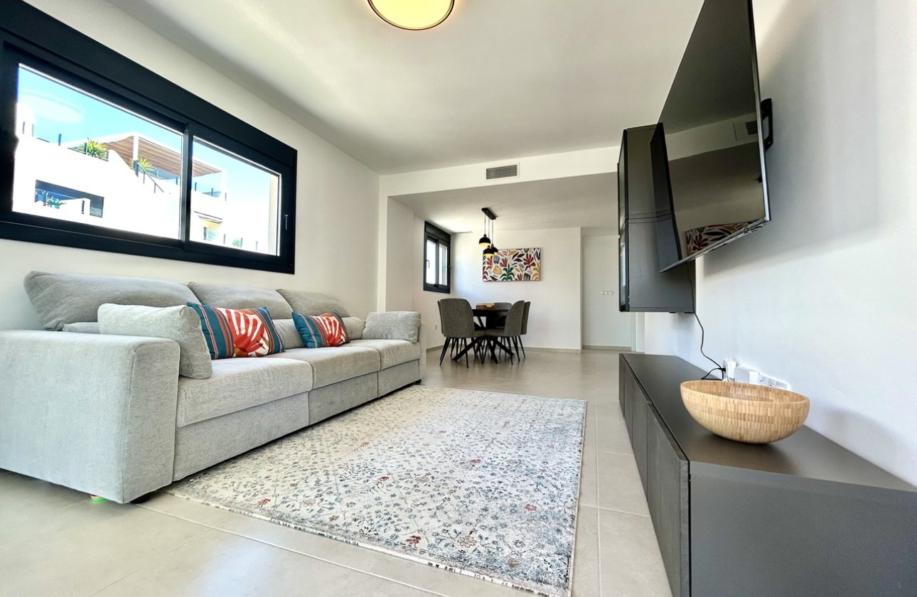 Resale - Apartment / flat - Orihuela Costa - Los Dolses