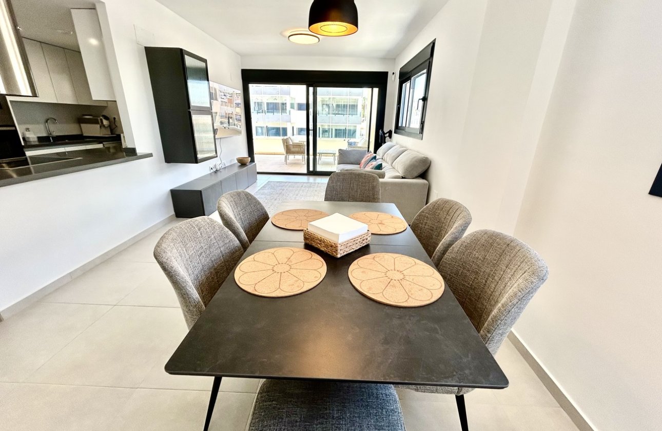 Resale - Apartment / flat - Orihuela Costa - Los Dolses
