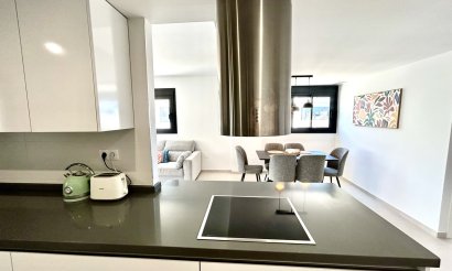 Resale - Apartment / flat - Orihuela Costa - Los Dolses