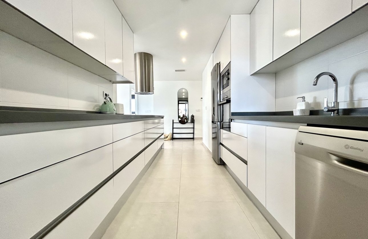 Resale - Apartment / flat - Orihuela Costa - Los Dolses