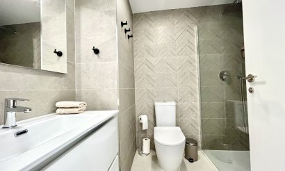 Resale - Apartment / flat - Orihuela Costa - Los Dolses