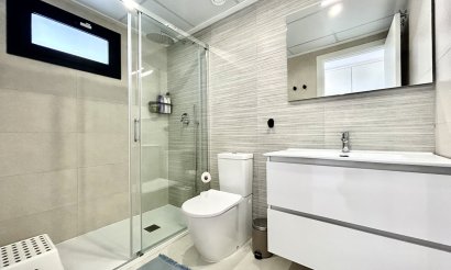 Resale - Apartment / flat - Orihuela Costa - Los Dolses