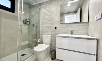 Resale - Apartment / flat - Orihuela Costa - Los Dolses