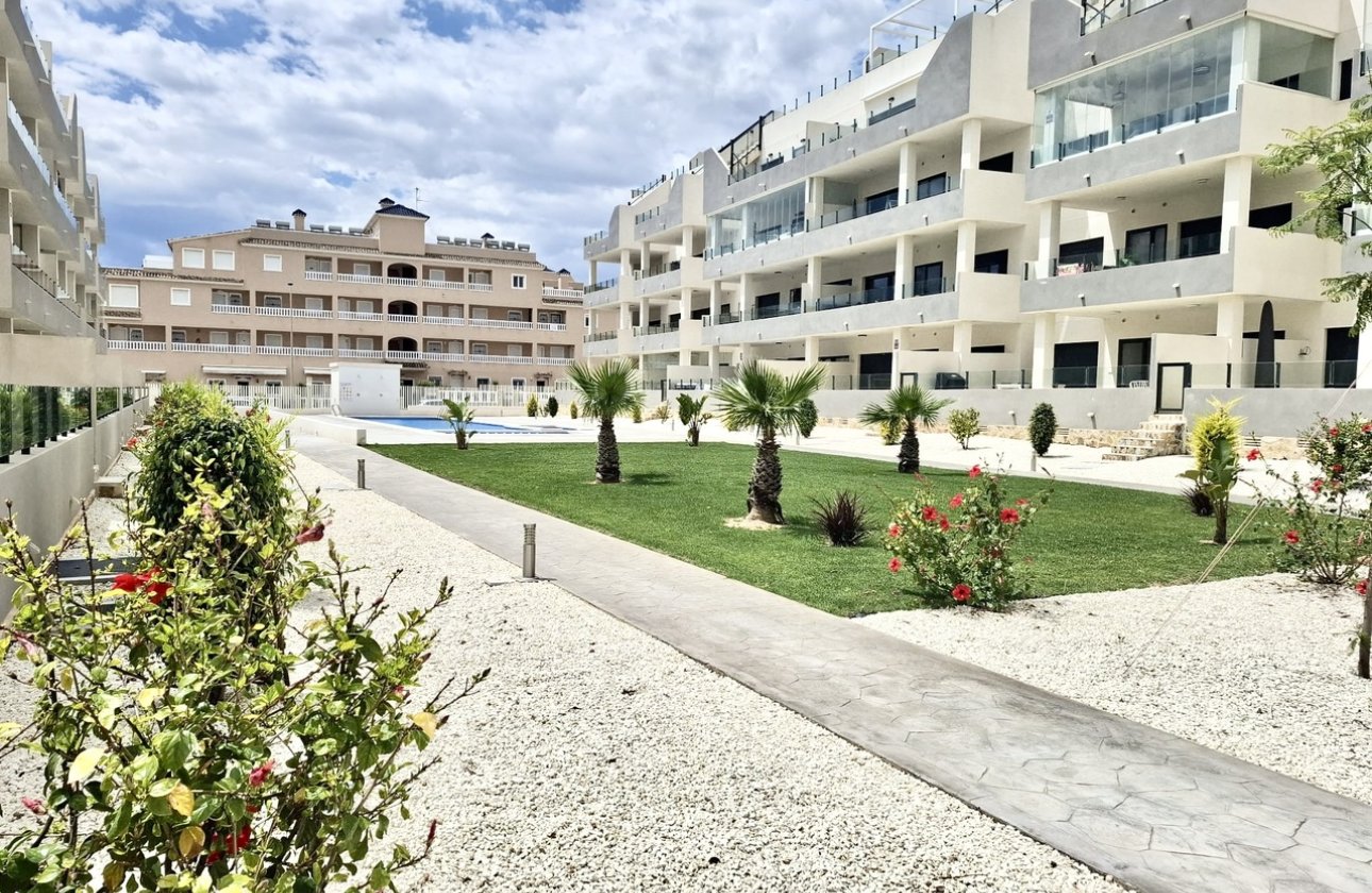 Resale - Apartment / flat - Orihuela Costa - Los Dolses