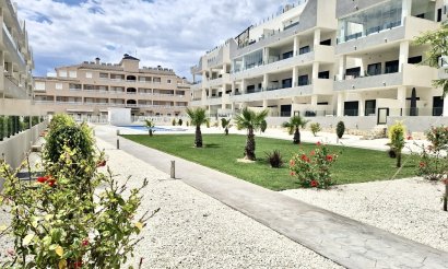 Resale - Apartment / flat - Orihuela Costa - Los Dolses
