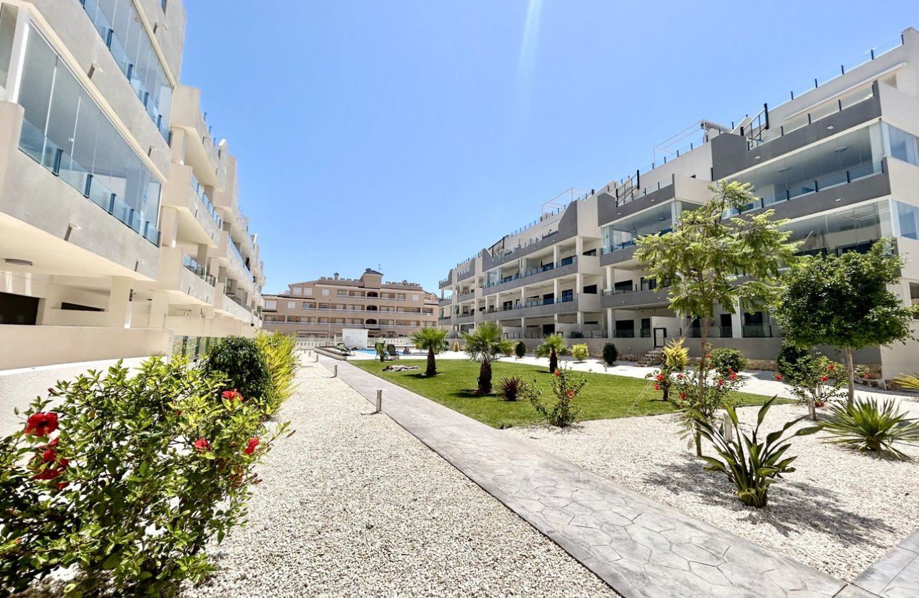 Resale - Apartment / flat - Orihuela Costa - Los Dolses