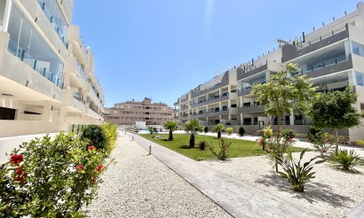 Resale - Apartment / flat - Orihuela Costa - Los Dolses