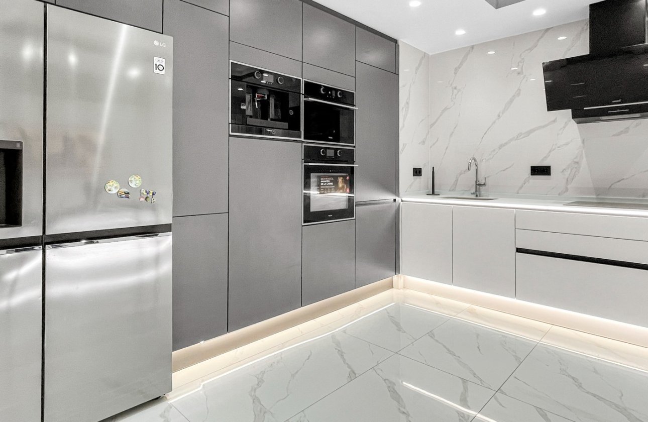 Reventa - Apartamento / piso - Torrevieja - Parque las naciones