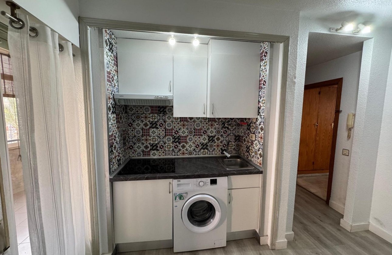 Reventa - Estudio - Torrevieja - Playa de Los Locos-Curva del Palangre