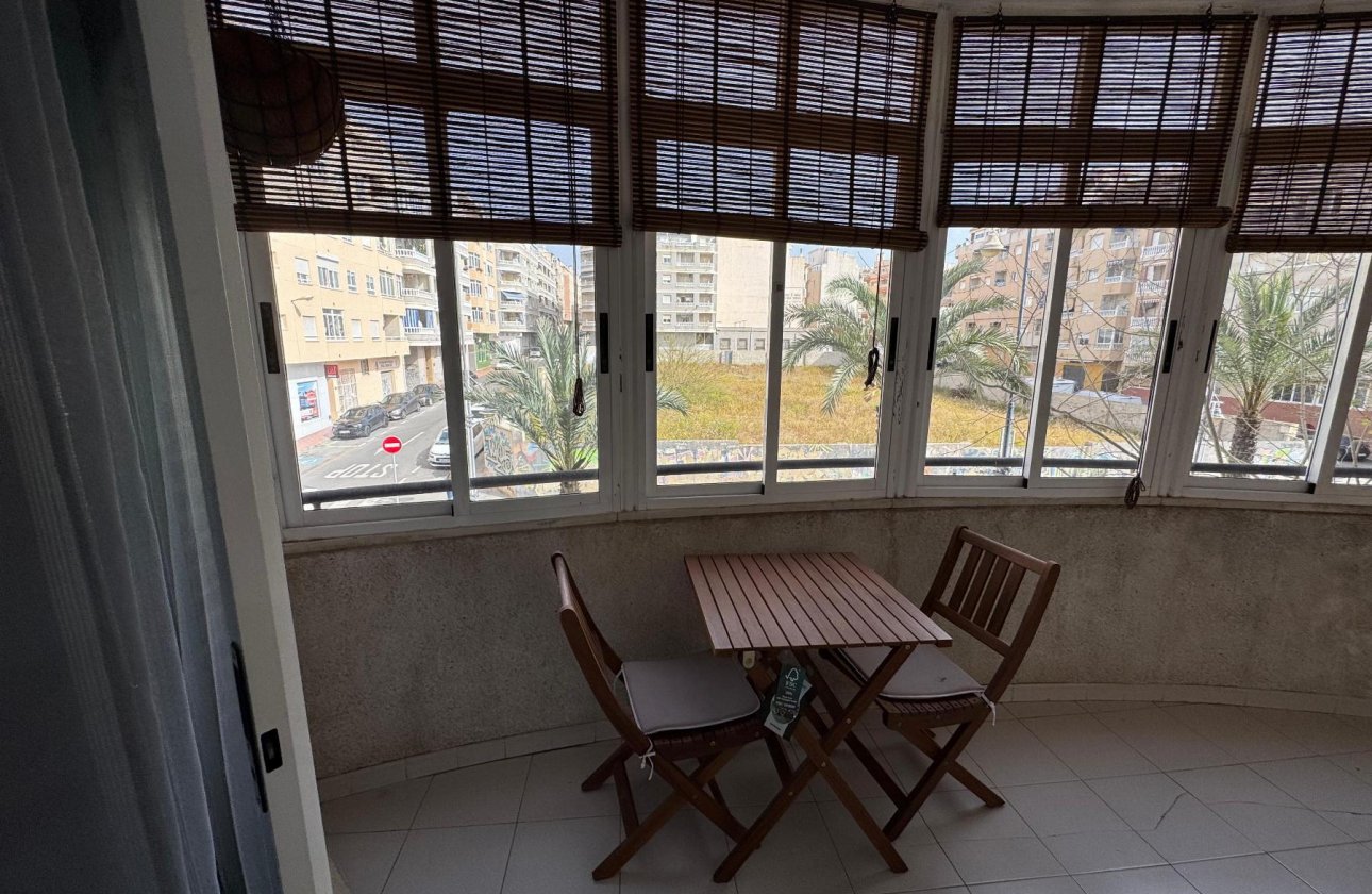 Reventa - Estudio - Torrevieja - Playa de Los Locos-Curva del Palangre