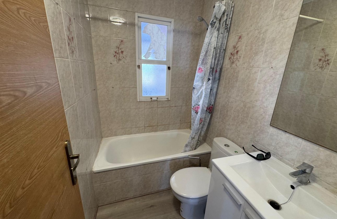 Reventa - Estudio - Torrevieja - Playa de Los Locos-Curva del Palangre