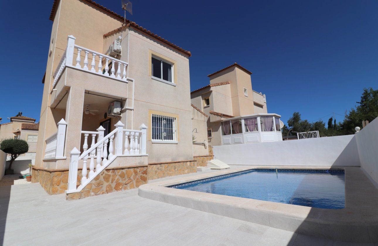 Reventa - Villa - San Miguel de Salinas - Lake View Mansions