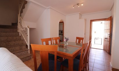 Reventa - Villa - San Miguel de Salinas - Lake View Mansions