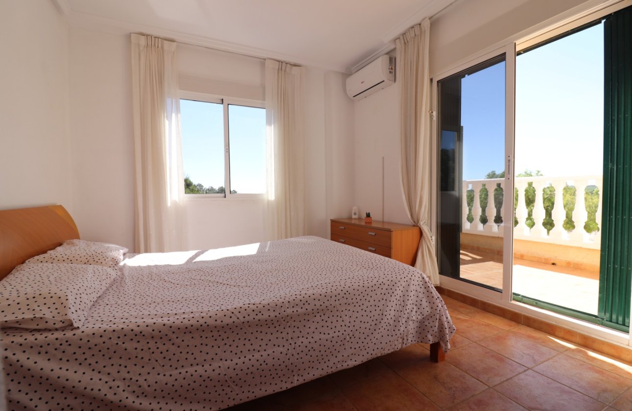 Reventa - Villa - San Miguel de Salinas - Lake View Mansions