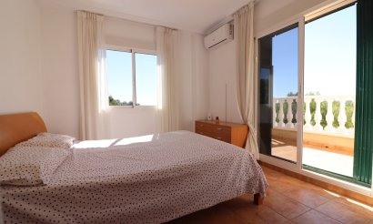 Reventa - Villa - San Miguel de Salinas - Lake View Mansions