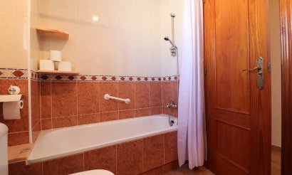 Reventa - Villa - San Miguel de Salinas - Lake View Mansions