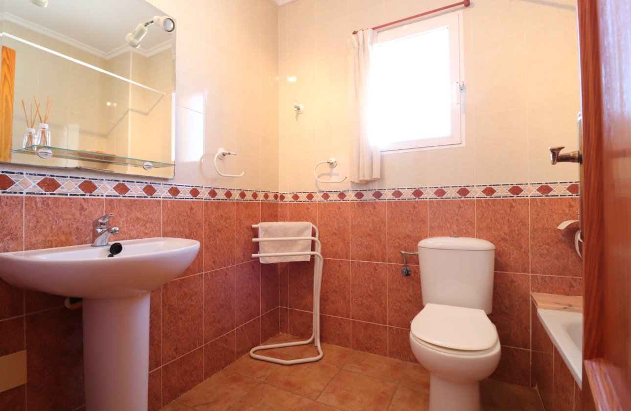 Reventa - Villa - San Miguel de Salinas - Lake View Mansions