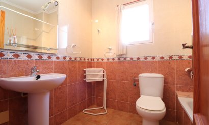 Reventa - Villa - San Miguel de Salinas - Lake View Mansions