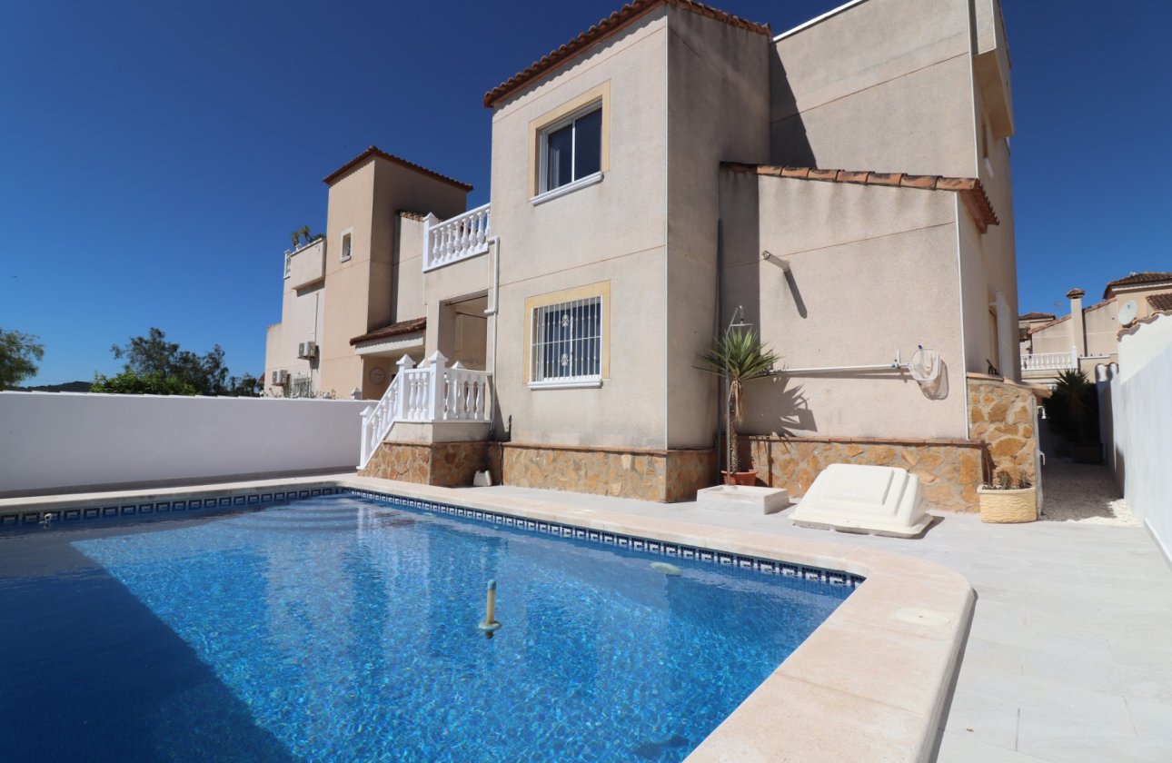 Reventa - Villa - San Miguel de Salinas - Lake View Mansions