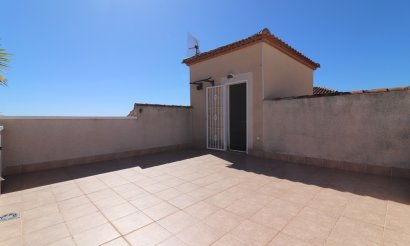 Reventa - Villa - San Miguel de Salinas - Lake View Mansions