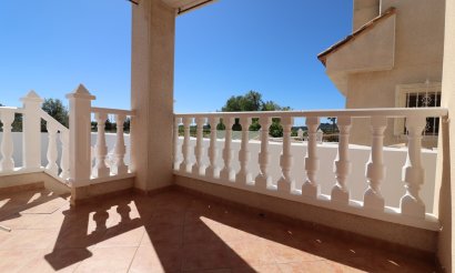 Reventa - Villa - San Miguel de Salinas - Lake View Mansions