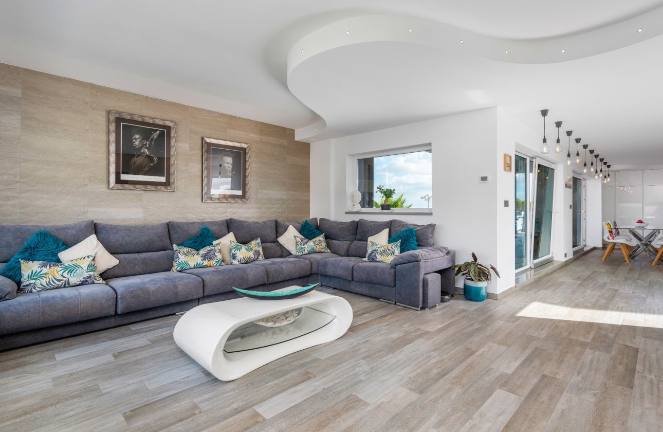 Revente - Villa - Orihuela Costa - Torremendo