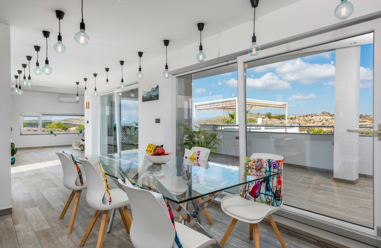 Revente - Villa - Orihuela Costa - Torremendo