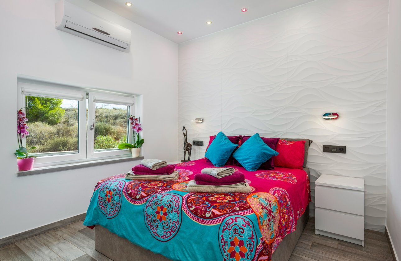 Revente - Villa - Orihuela Costa - Torremendo