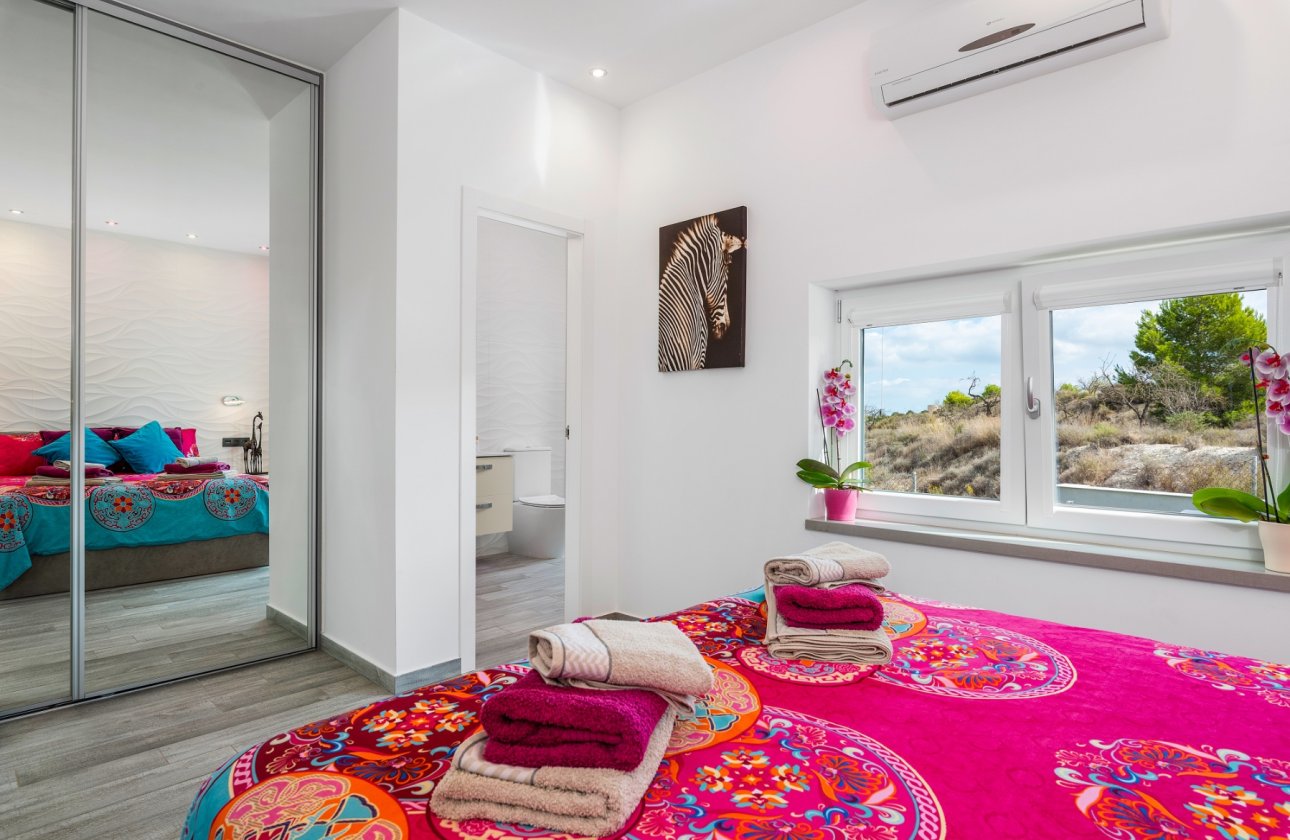 Revente - Villa - Orihuela Costa - Torremendo