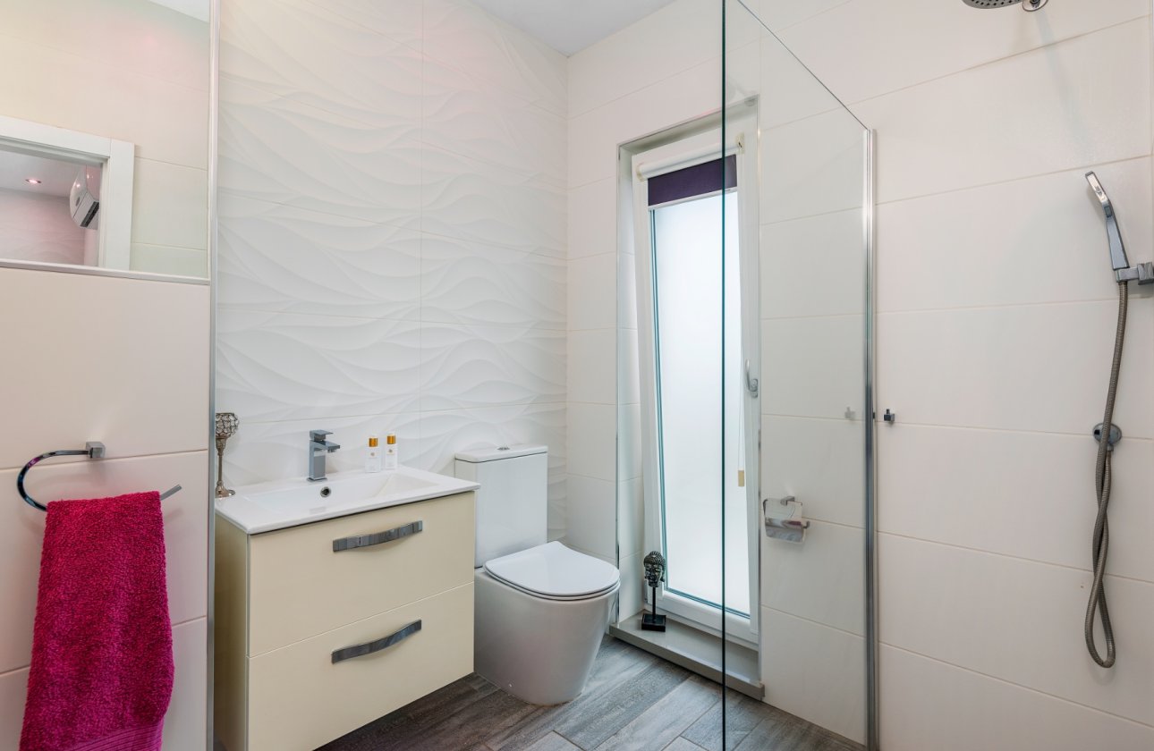 Revente - Villa - Orihuela Costa - Torremendo